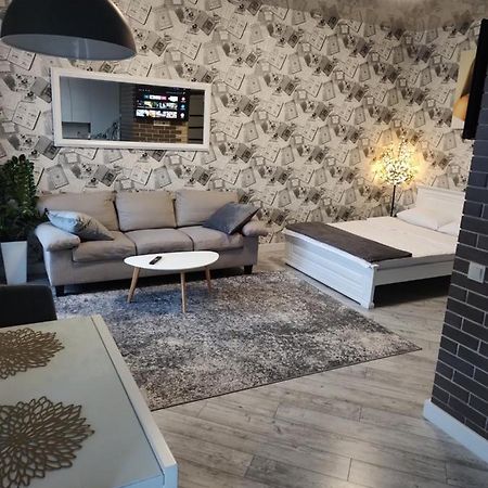 Lux apartment на центральном проспекте, Smart TV, кофемашина Кривой Рог Экстерьер фото